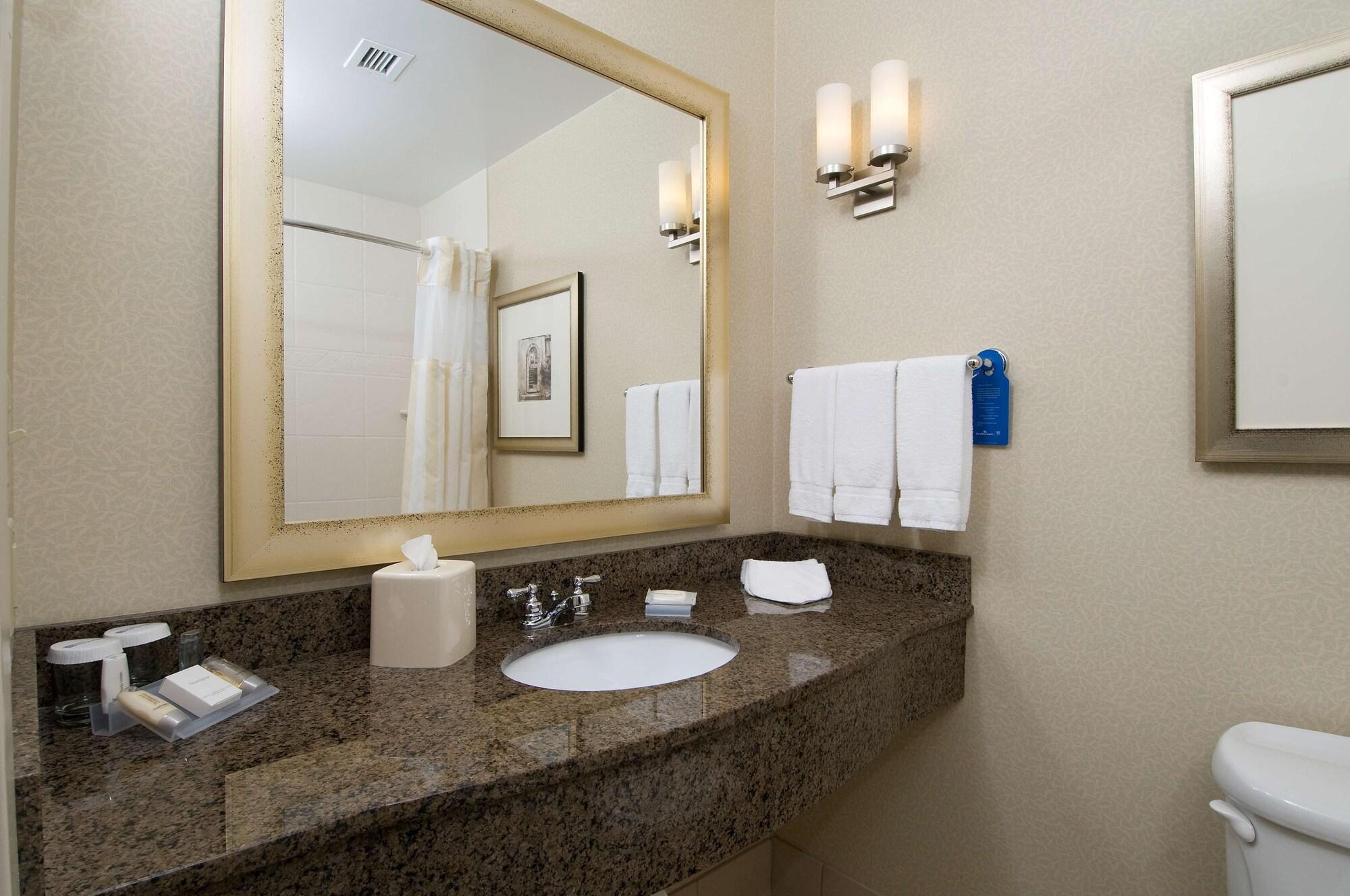 Hilton Garden Inn Mount Holly/Westampton Kültér fotó